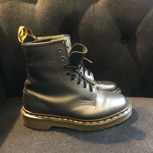 Dr. Martens Black Leather 8-eye Boots Sz: 6